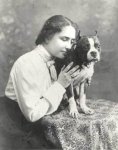 helen-keller-and-her-cat-mittens-152964.jpg