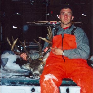 2000 Gun Buck2