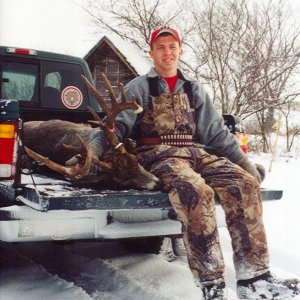 2000 Gun Buck