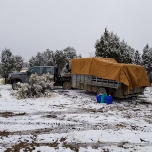 truck trailer snow.jpg