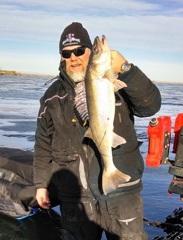 1 25 14 8.8lb. $1600 walleye