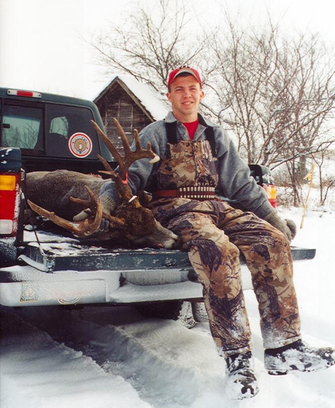 2000 Gun Buck