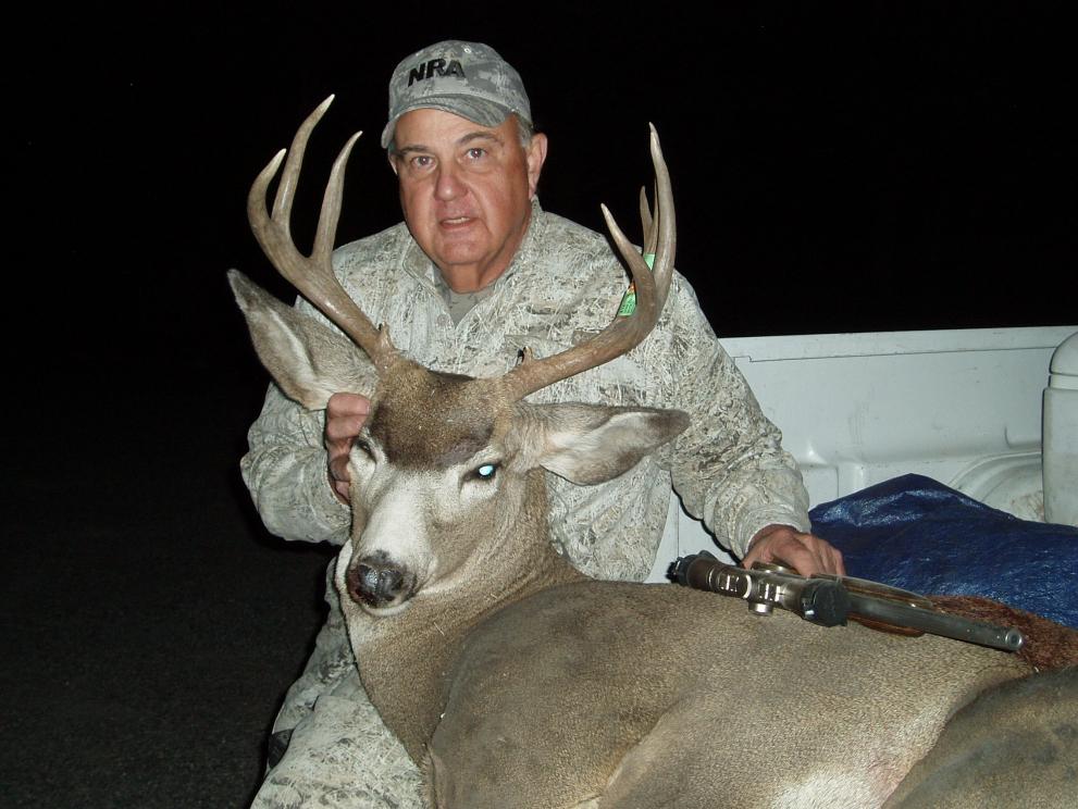 California 4 x 3 Mule Deer/Blacktail Cross X122014; One shot kill at 325 yds. with 30/06 Encore
