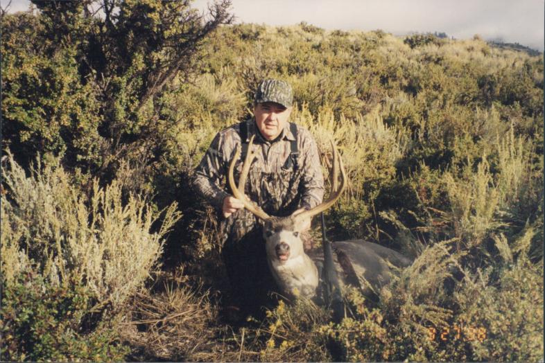 X-12 1998  old mountain deer.  Regressed from a 5 x 5 to a 
3 x 3.  High mountain snow storm drove him out of hiding.